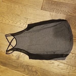 Lululemon tank size 4